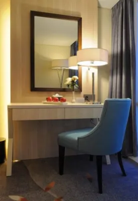 Louis Kienne Hotel Pandanaran Photos