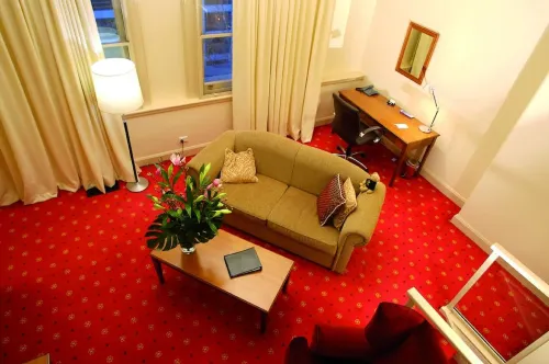 Grand Hotel Melbourne Rum Photos