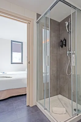 Aparthotel BCN Montjuic Rooms Photos