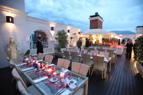 Xheko Imperial Luxury Hotel & Spa Ristorazione Photos