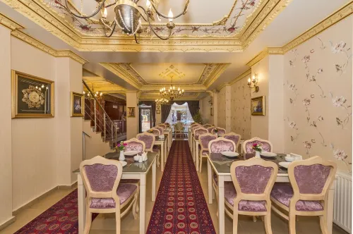 Istanbul Holiday Hotel Ristorazione Photos