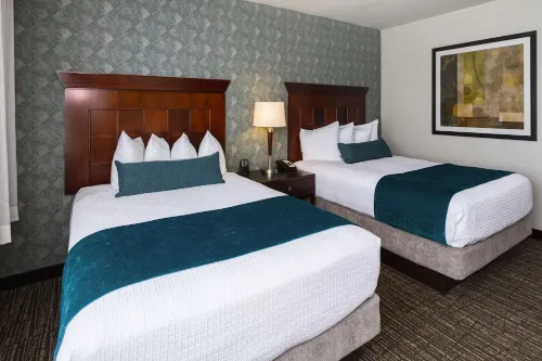 Best Western Plus Carriage Inn Rooms Photos