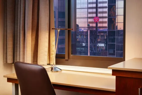 Hilton New York Times Square Rooms Photos