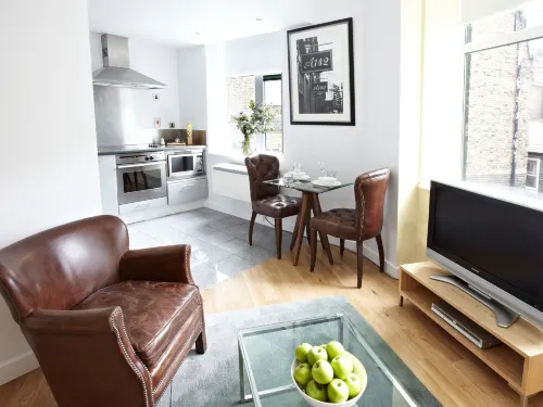 196 Bishopsgate Photos
