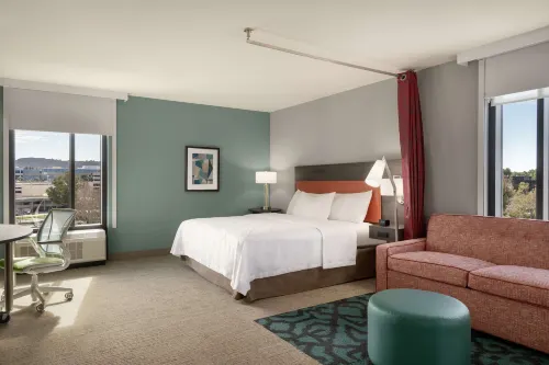 Home2 Suites by Hilton Woodland Hills Los Angeles Rooms Photos