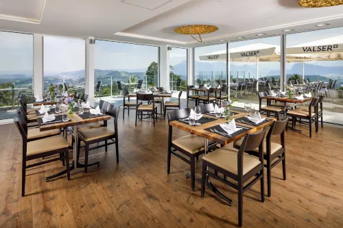 Hotel Sonnenberg Dining Photos