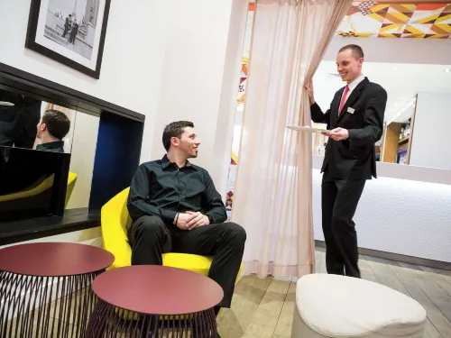 Mercure Hotel Hannover Mitte Öffentliche Flächen Photos