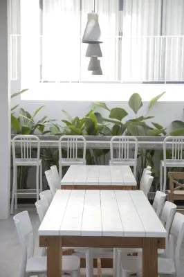 Sook Hotel Restauration Photos