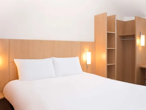 Ibis Annecy Centre Vieille Ville Chambres Photos