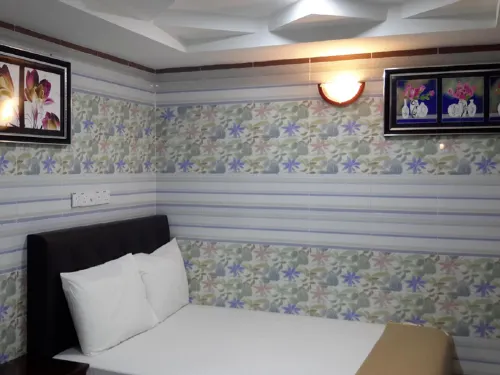 Kota Damansara Business Hotel Photos
