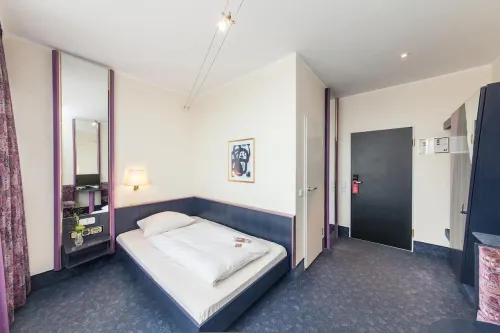 Hotel Mirage Düsseldorf-Neuss Rooms Photos