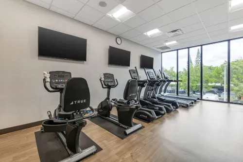 Comfort Inn & Suites Miami International Airport Leisure & Recreation Photos