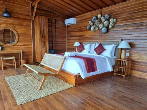 Patal Kikian Villa Rooms Photos