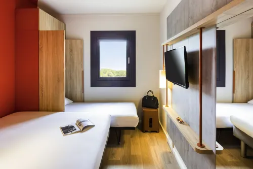 Ibis Budget Saint-Genis-Pouilly Genève Chambres Photos