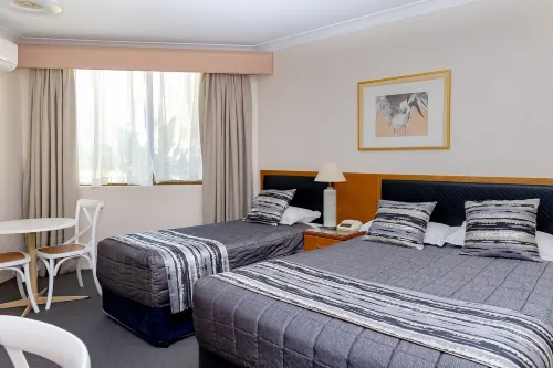 Charbonnier Hotel Singleton Photos