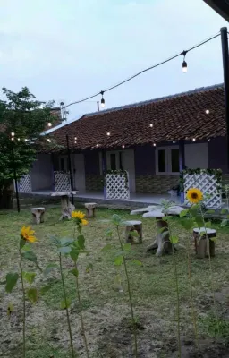 Ndalem Diajeng Homestay Eksterior Photos
