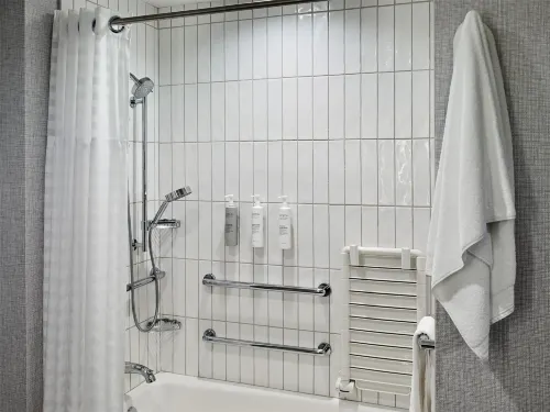 Embassy Suites by Hilton Gatlinburg Resort Huoneet Photos