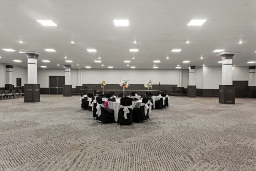 Wingate by Wyndham South Bend/Notre Dame Business Facilities Photos
