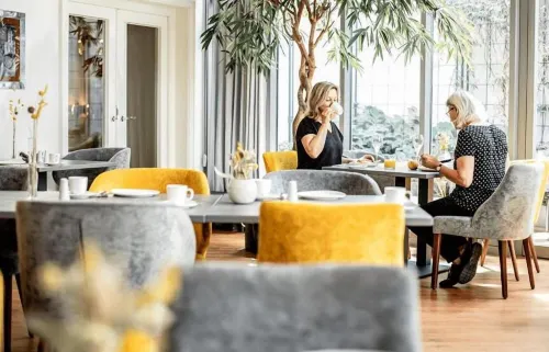 Altstadthotel Messerschmitt Dining Photos