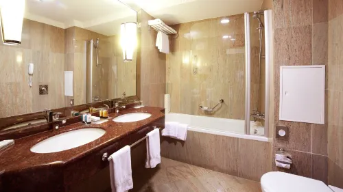 Crowne Plaza - Minsk, an IHG Hotel Photos