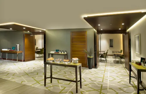 Hilton Garden Inn Dubai Al Muraqabat - Deira Espaces Affaires Photos