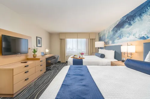 Best Western Plus Marina Gateway Hotel Photos