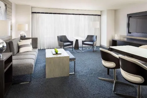 Kimpton Alton Hotel Photos