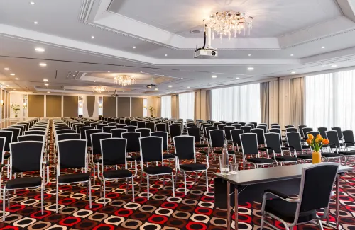 Leonardo Hotel Munich Arabellapark Business Facilities Photos