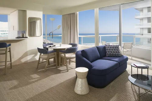 Fontainebleau Miami Beach Номера Photos
