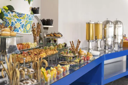 Signia by Hilton Amman Dining Photos