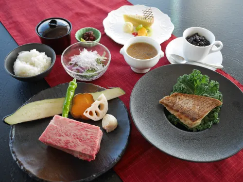 Yokohama Techno Tower Hotel Dining Photos