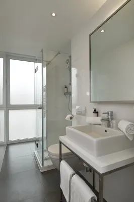 The Scott Hotel Brussels Rooms Photos