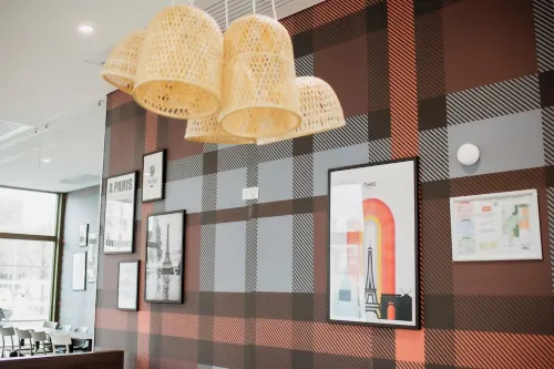 easyHotel Marseille Euromed Espaces publics Photos