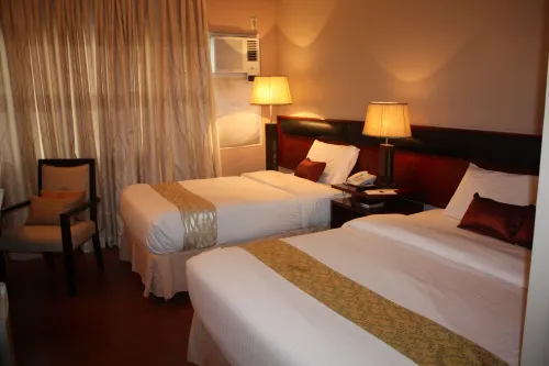 Allure Hotel & Suites Photos