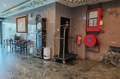 Hotel Sri Puchong Öffentliche Flächen Photos