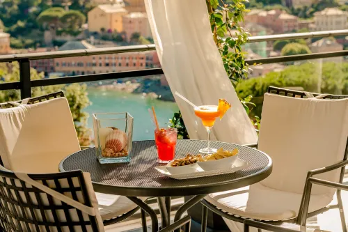 Hotel Vis à Vis Ăn uống Photos