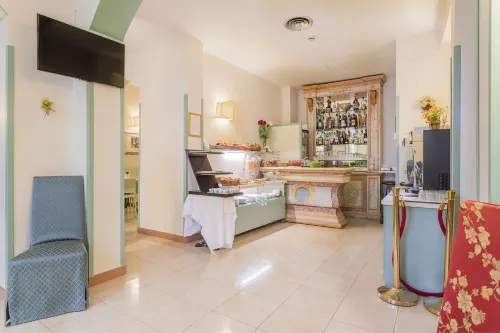The Galileo Hotel Dining Photos