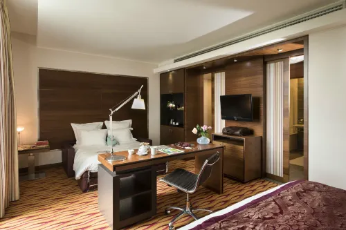 Best Western Premier BHR Treviso Hotel Rooms Photos