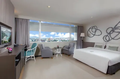 Pearl Hotel Phuket Photos