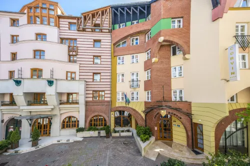 Corvin Hotel Budapest Sissi Wing Extérieur Photos