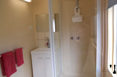 Summers Rest Units Rooms Photos