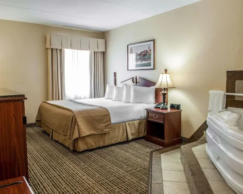 Baymont by Wyndham South Bend Near Notre Dame Featured Photos