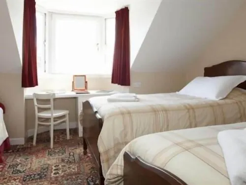 Norcroft Guest House Rooms Photos