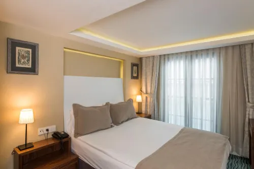 Aston Hotel Taksim Zimmer Photos