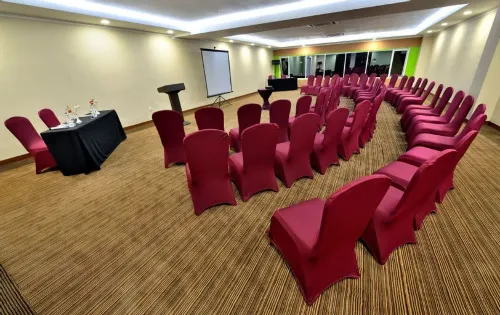Grand Serela Setiabudhi Bandung Fasilitas Bisnis Photos