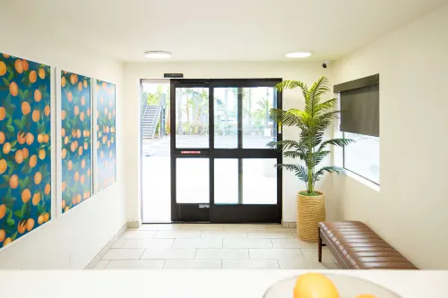 Orange Grove Inn Public Areas Photos