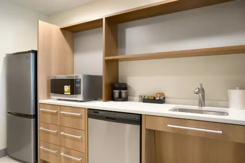 Home2 Suites by Hilton Warminster Horsham Rooms Photos