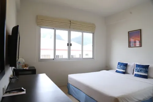PP Charlie Beach Resort Rooms Photos