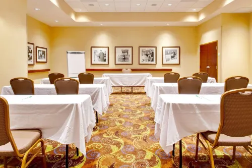 Holiday Inn & Suites Memphis -  Wolfchase Galleria Espaces Affaires Photos