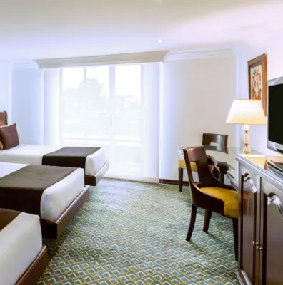 Hotel Embassy Park Chambres Photos